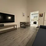 Penthouse Apartment W/ Parking